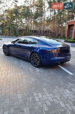 Лифтбек Tesla Model S 2021 в Киеве фото 5 Лифтбек Tesla Model S 2021 в Киеве