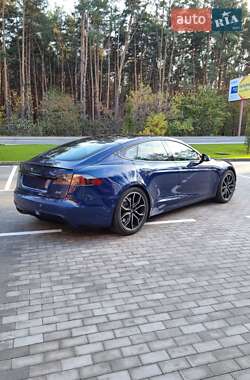 Лифтбек Tesla Model S 2021 в Киеве фото 7 Лифтбек Tesla Model S 2021 в Киеве