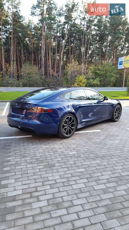 Лифтбек Tesla Model S 2021 в Киеве фото 7 Лифтбек Tesla Model S 2021 в Киеве