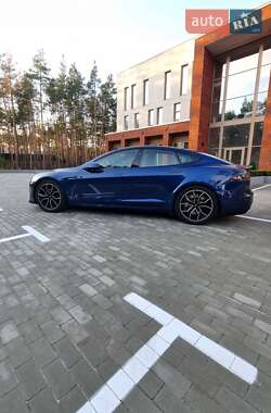 Лифтбек Tesla Model S 2021 в Киеве фото 12 Лифтбек Tesla Model S 2021 в Киеве