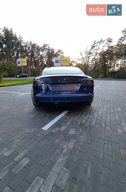 Лифтбек Tesla Model S 2021 в Киеве фото 14 Лифтбек Tesla Model S 2021 в Киеве