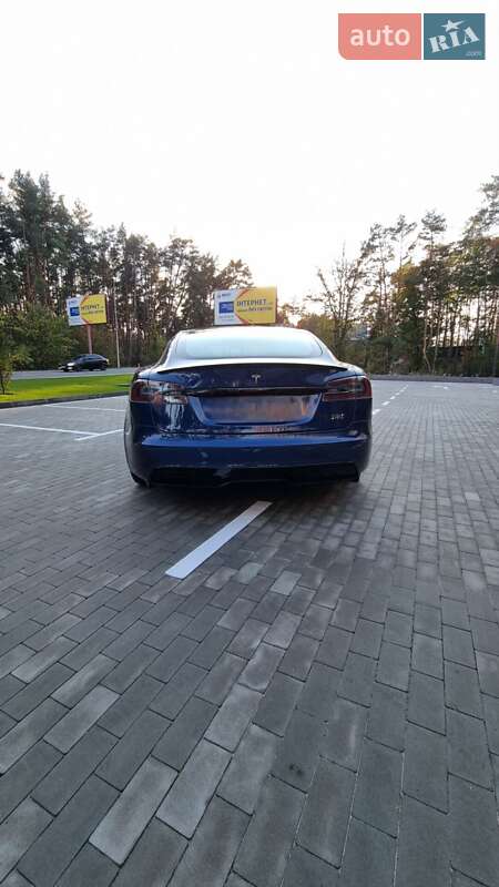 Лифтбек Tesla Model S 2021 в Киеве фото 14 Лифтбек Tesla Model S 2021 в Киеве