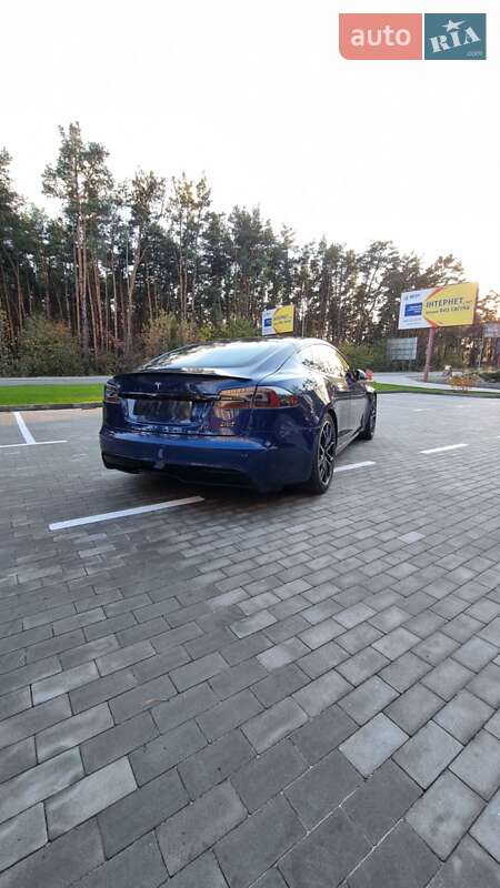 Лифтбек Tesla Model S 2021 в Киеве фото 15 Лифтбек Tesla Model S 2021 в Киеве