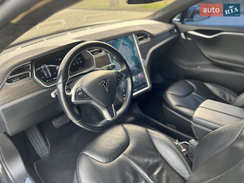 Лифтбек Tesla Model S 2014 в Одессе