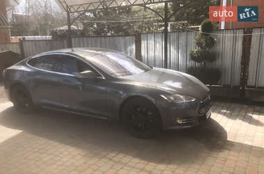 Лифтбек Tesla Model S 2013 в Житомире