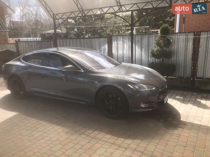 Ліфтбек Tesla Model S 2013 в Житомирі фото 5 Ліфтбек Tesla Model S 2013 в Житомирі