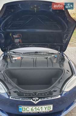 Лифтбек Tesla Model S 2018 в 