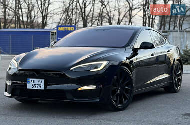 Лифтбек Tesla Model S 2022 в 