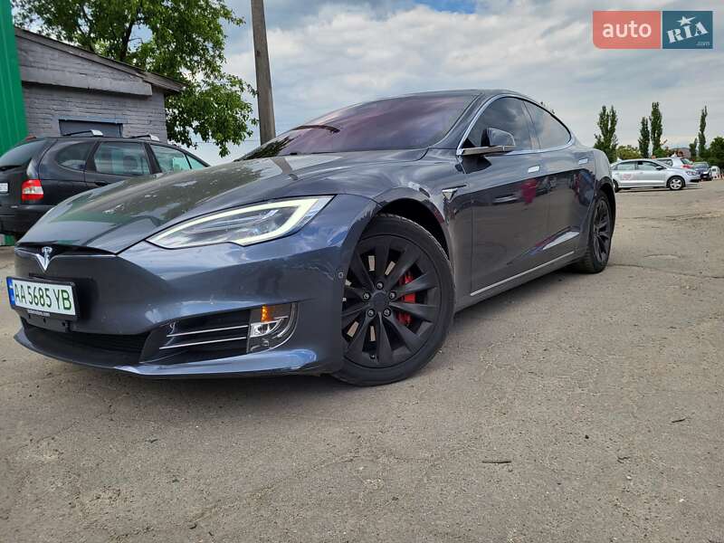 Ліфтбек Tesla Model S 2017 в Києві фото 7 Ліфтбек Tesla Model S 2017 в Києві