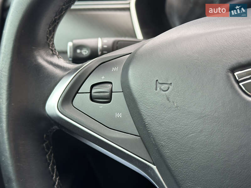 Лифтбек Tesla Model S 2014 в Одессе