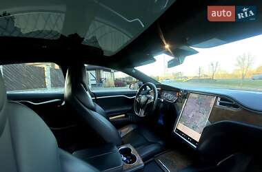 Лифтбек Tesla Model S 2018 в 