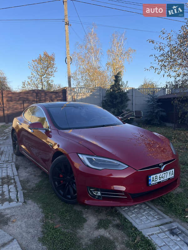 Лифтбек Tesla Model S 2016 в Виннице фото 9 Лифтбек Tesla Model S 2016 в Виннице