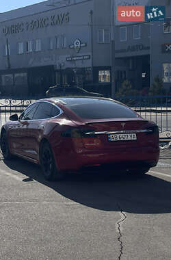 Лифтбек Tesla Model S 2016 в 