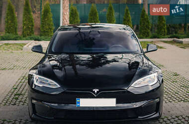 Лифтбек Tesla Model S 2021 в 