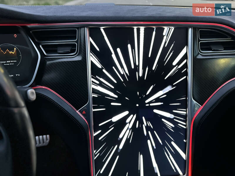 Ліфтбек Tesla Model S 2015 в Києві