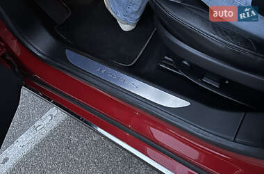 Лифтбек Tesla Model S 2015 в 