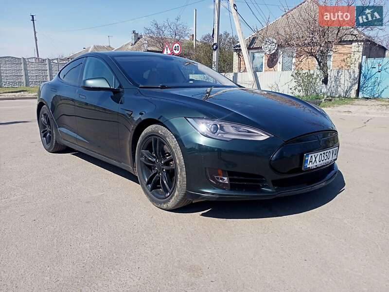 Лифтбек Tesla Model S 2013 в Харькове