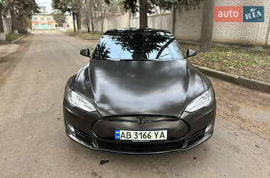 Лифтбек Tesla Model S 2014 в 