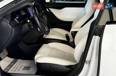 Ліфтбек Tesla Model S 2020 в 