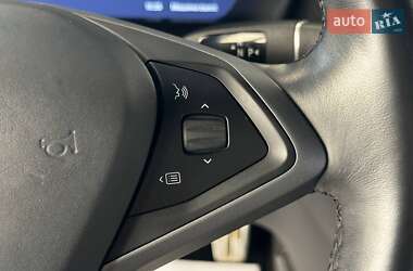 Ліфтбек Tesla Model S 2020 в 