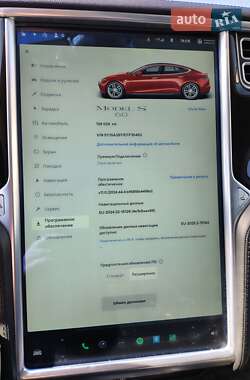 Лифтбек Tesla Model S 2014 в 