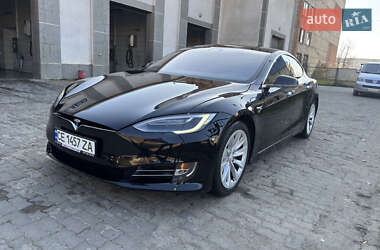 Лифтбек Tesla Model S 2017 в 