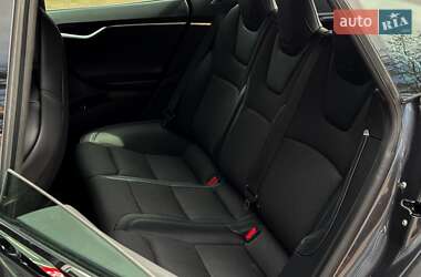 Лифтбек Tesla Model S 2018 в 