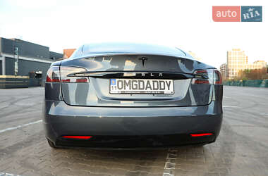 Ліфтбек Tesla Model S 2019 в 