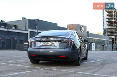 Ліфтбек Tesla Model S 2019 в 