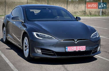 Ліфтбек Tesla Model S 2016 в 