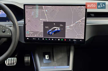 Лифтбек Tesla Model S 2021 в 