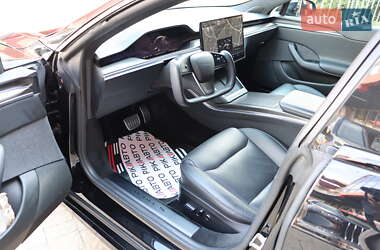 Лифтбек Tesla Model S 2021 в 