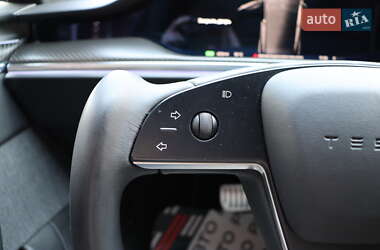 Лифтбек Tesla Model S 2021 в 