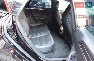 Лифтбек Tesla Model S 2021 в 