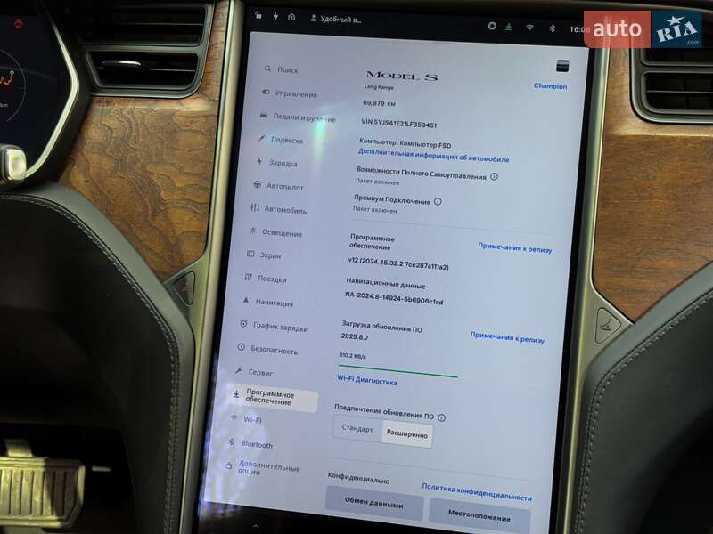 Лифтбек Tesla Model S 2019 в Киеве