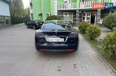 Лифтбек Tesla Model S 2015 в Сваляве фото 4 Лифтбек Tesla Model S 2015 в Сваляве