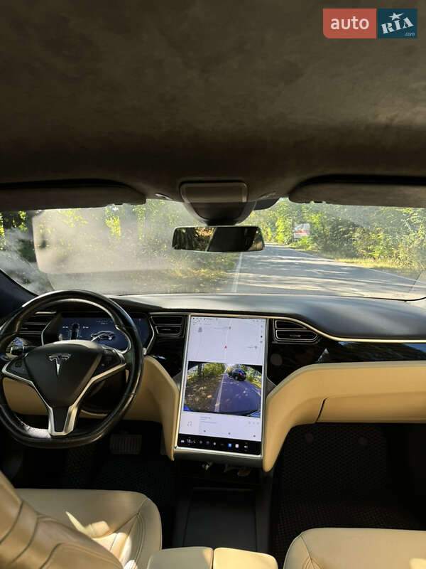 Лифтбек Tesla Model S 2016 в Хмельницком фото 13 Лифтбек Tesla Model S 2016 в Хмельницком