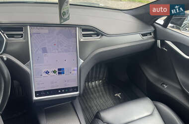 Лифтбек Tesla Model S 2018 в 