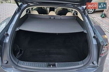 Лифтбек Tesla Model S 2014 в Тернополе