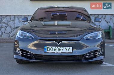 Ліфтбек Tesla Model S 2018 в Тернополі