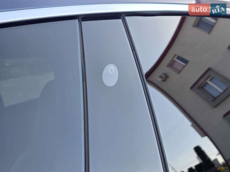 Лифтбек Tesla Model S 2018 в Тернополе