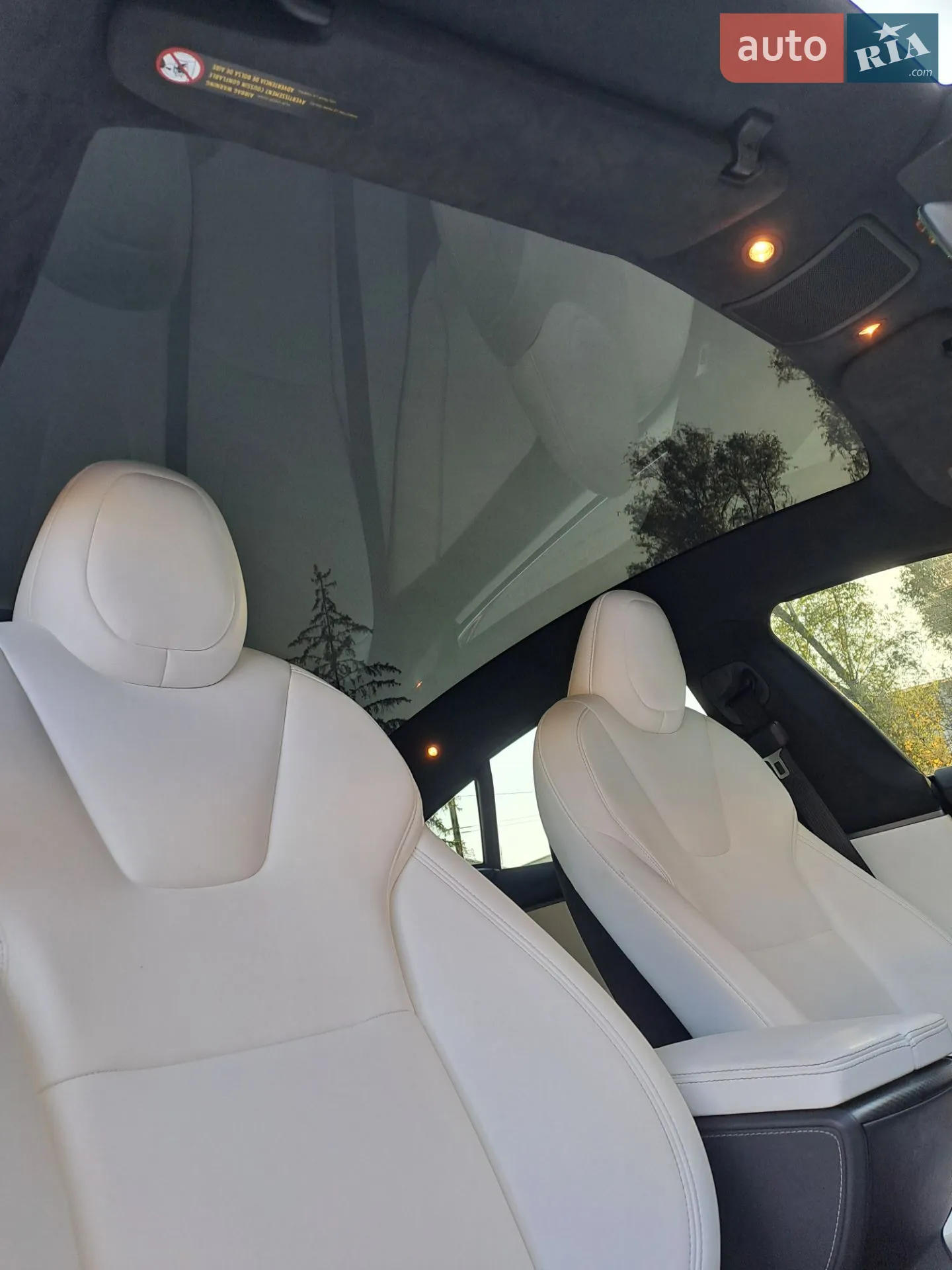 2020 Tesla Model S - мініатюра 17