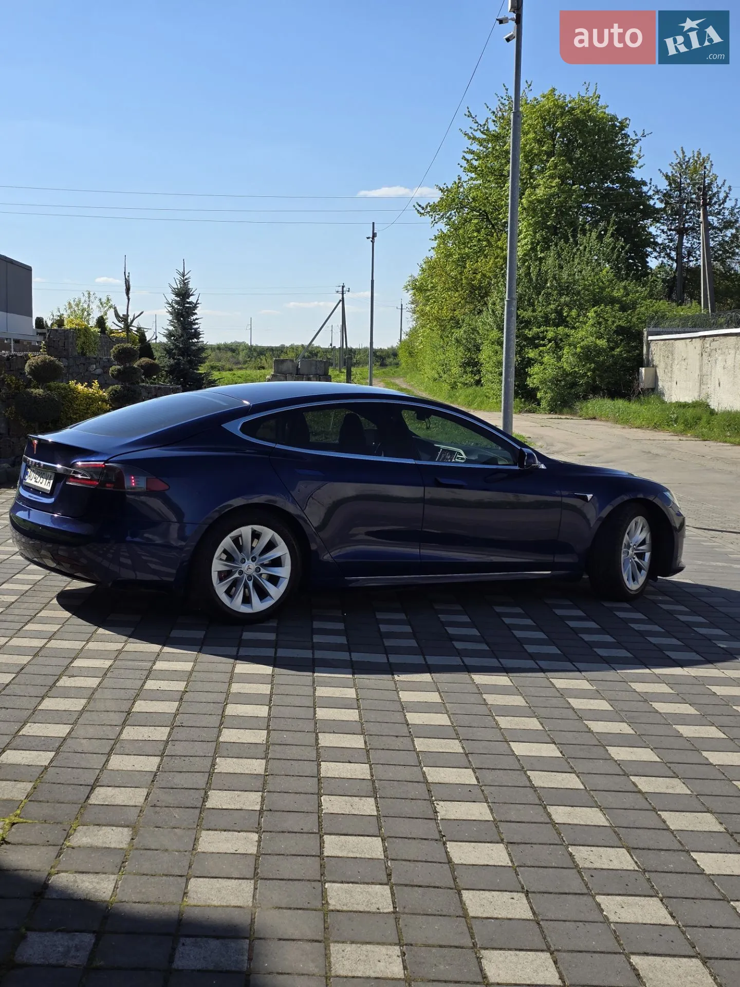 2017 Tesla Model S - мініатюра 9