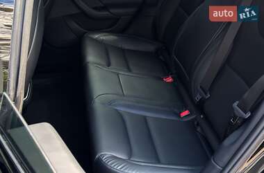 Лифтбек Tesla Model S 2023 в 