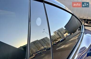 Лифтбек Tesla Model S 2017 в 