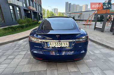 Лифтбек Tesla Model S 2016 в 