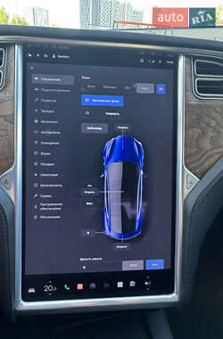 Лифтбек Tesla Model S 2016 в 