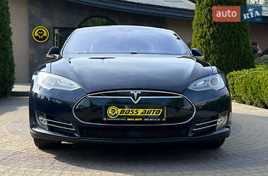 Ліфтбек Tesla Model S 2015 в 