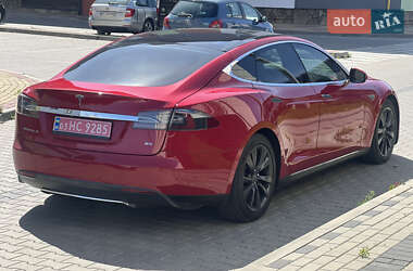 Лифтбек Tesla Model S 2014 в 