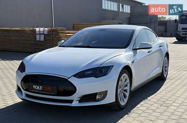 Лифтбек Tesla Model S 2013 в 